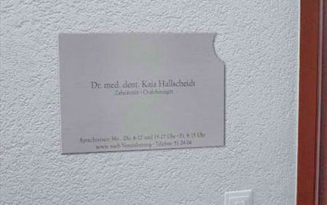 Branding Dentist Creatively Business Card