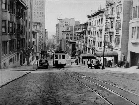 American Cities Pre1950 San Francisco's cable cars climbing the Powell