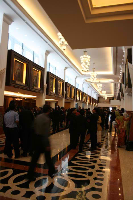 parliament_malaysia_lobby The Malaysian Houses of Parliament Building lobby